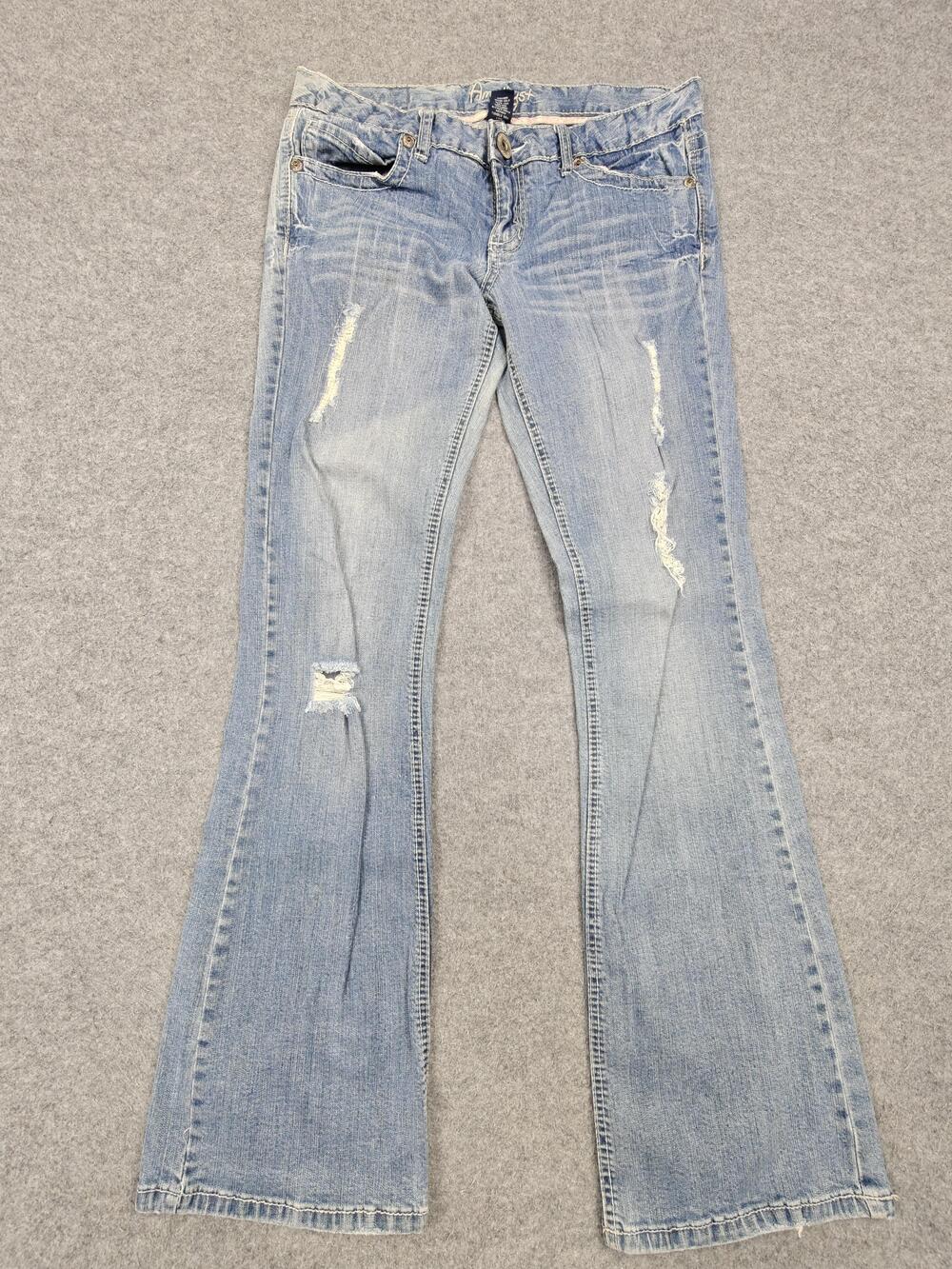 Amethyst Jeans Womens 6 Blue Light Wash Bootcut Slim Distressed 32 Inseam